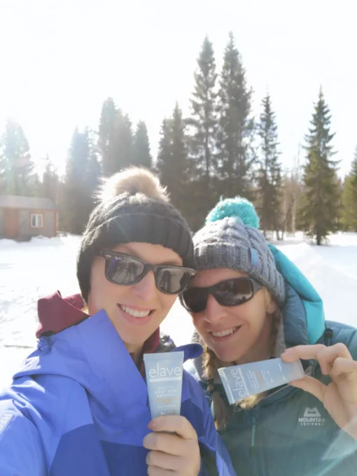Cancer Focus protecting themselves with Elave Skincare Daily Skin Defence in Sweden.
