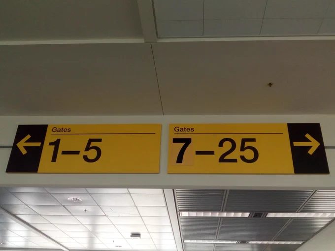 gates 1-5 on the left; gates 7-25 on the right