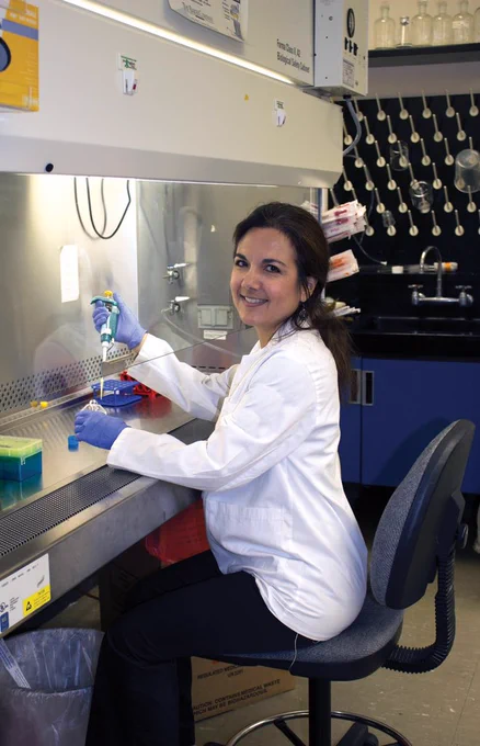 Tammy Dugas in her lab