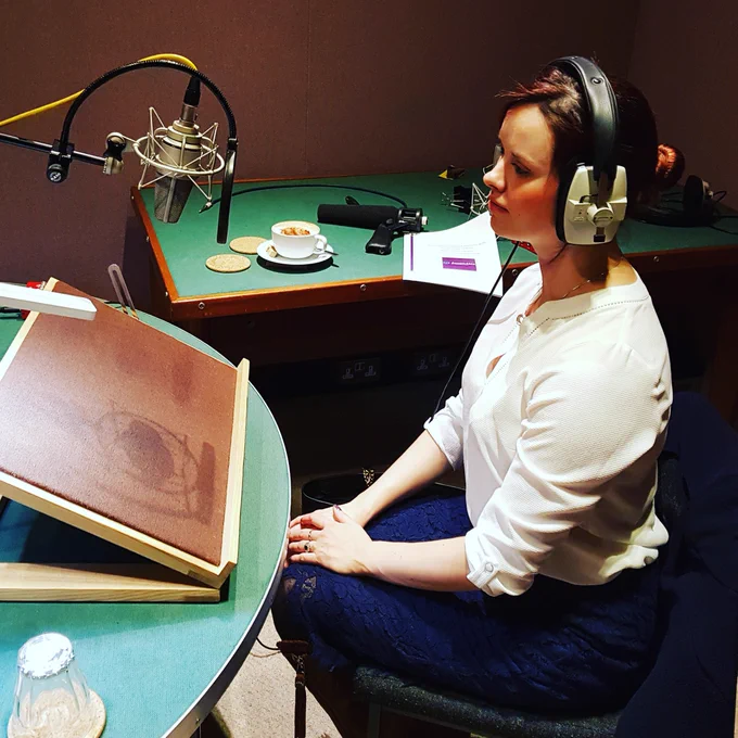Anna on radio