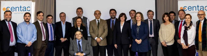 Amigos y colaboradores de CENTAC junto con el equipo de CENTAC