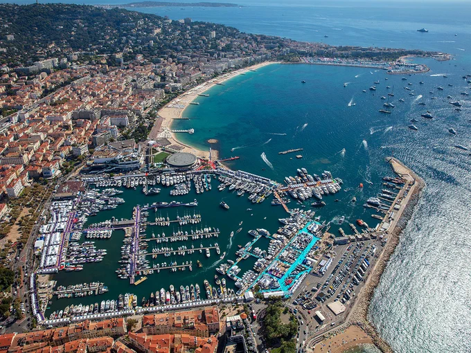 picture: ©Yachting Festival Cannes — Abracadabra Studios