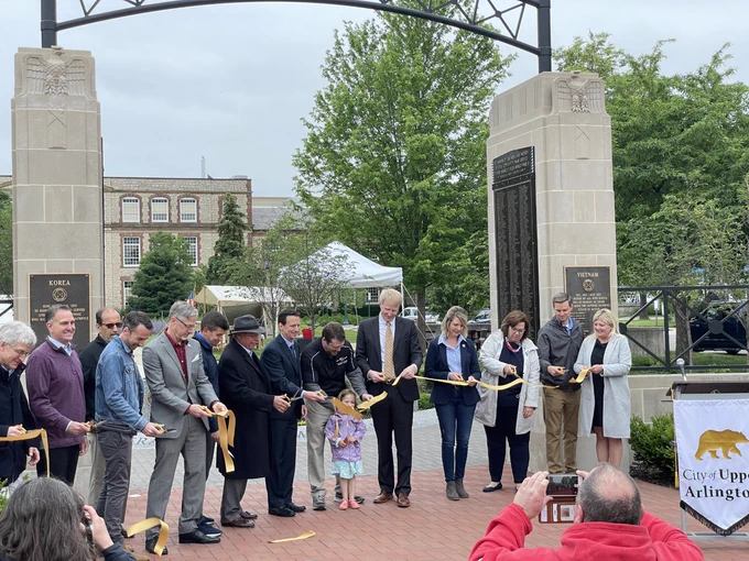 Ribbon Cutting at Veterans' Memorial Plaza
