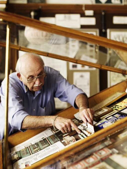 Pen Museum Founder Volunteer