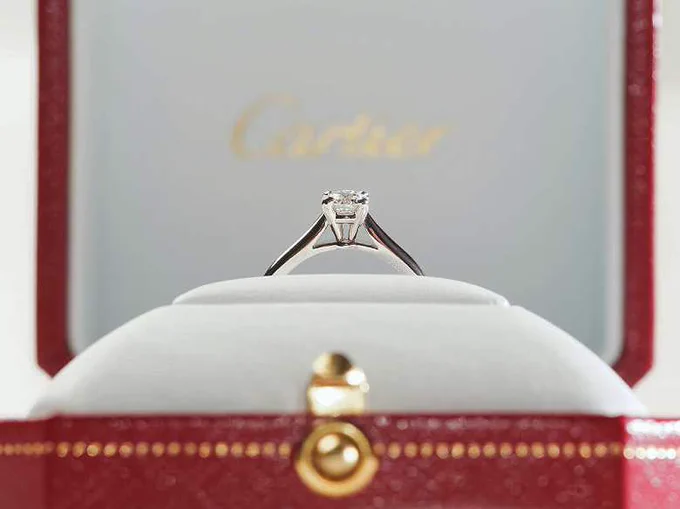 How Color and Clarity Impacts Diamond Price 💎💍💵💰🛍️🙂

https://fashionbeautynews.com/how-color-and-clarity-impacts-diamond-price/ 👈

#accessories #jewelry #diamondprice #diamondvalue #diamonds #gems #jewellery #jewels #diamondcolor #diamondclarity #gemstone #gem #gemstones #diamondring #jewellers #fashionblogger #fashionblog 