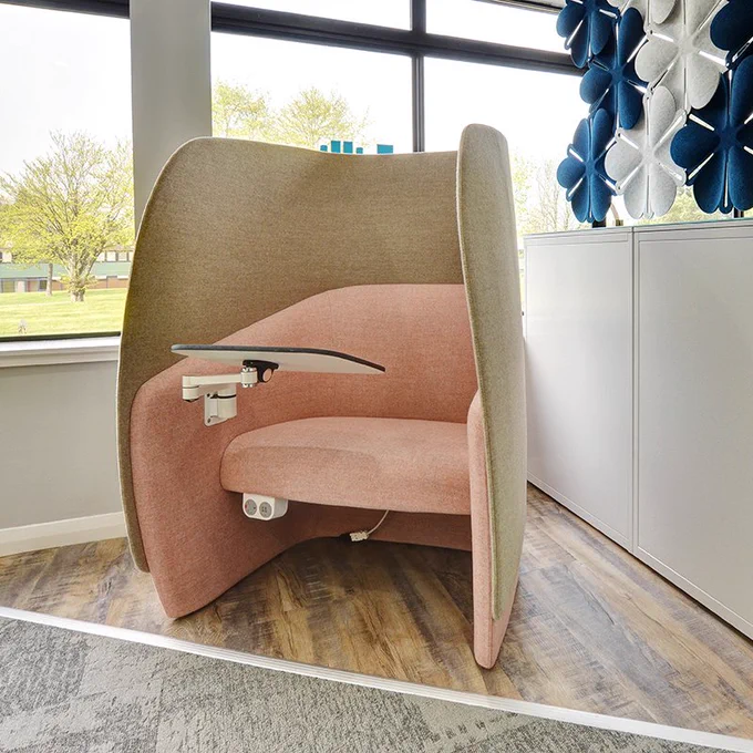 Office furniture Showroom in Scotland