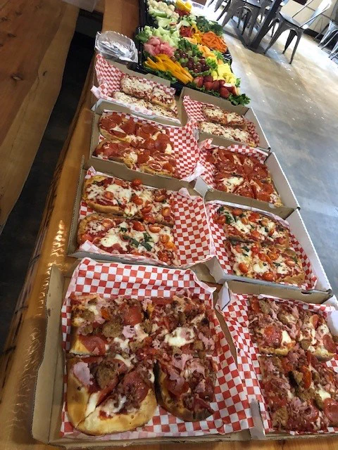 @BurgeonBrewery provided a great spread of #pizza, Fruit and Veggies plus some amazing #beer and #wine!