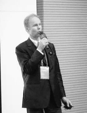 Sweden's smart Viable City Expert Christofer Friberg explains the French smart city innovation "Windtree" from www.newworldwind.com
