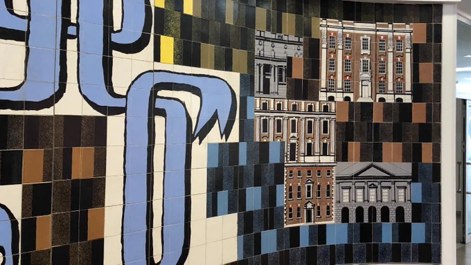 Section of Gordon Cullen’s Mural, (1958), Lower Precinct, Coventry, courtesy of the authors 