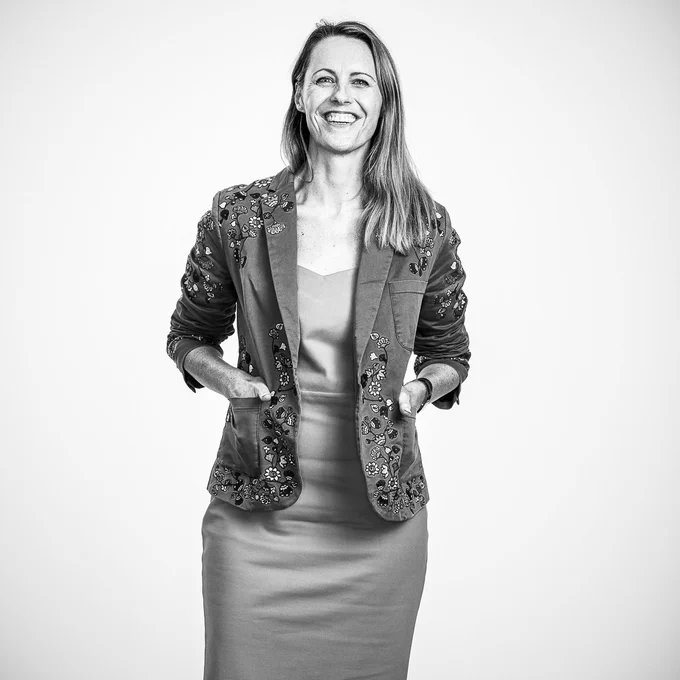 Portrait of Sarah Bernuit, Vice President Europe Digital Strategy & iX, IBM iX