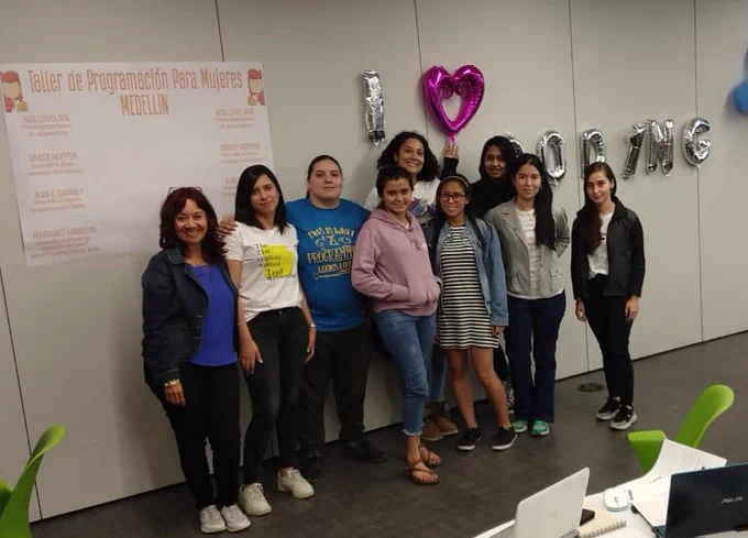 Taller de programación para mujeres @djangogirlsco