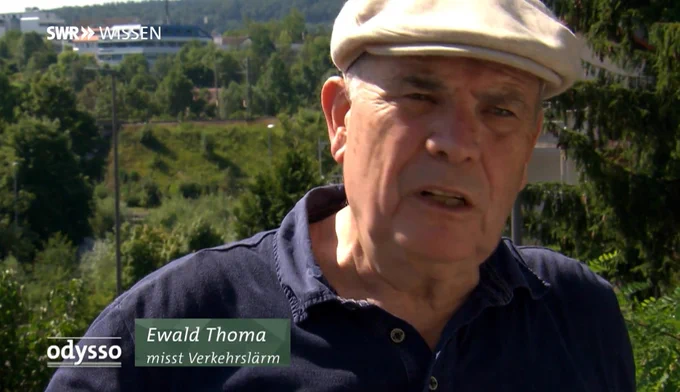 Ewald Thoma misst Verkehrslärm