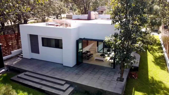 "Mexican Engineer Builds ‘Plastic Houses’ Resistant To Earthquakes."

https://hashtiv.com/post/index.php?view=be7266983f4253658b524dac053a2f03

#HASHTIV #INNOVATION #ENGINEERING #PLASTICHOUSES #RESISTANTTOEARTHQUAKES