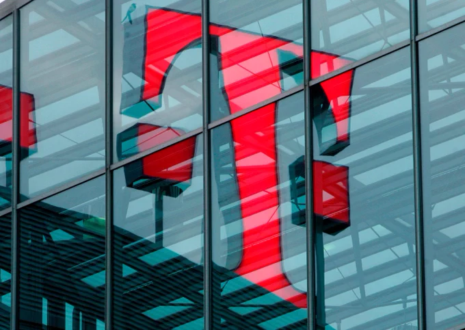 More than 1 million T-Mobile customers exposed by breach – TechCrunch

https://hashtiv.com/post/index.php?view=77cdf45495214369f714243d0efec29f

Keep up with the latest Tech News by following "Tech Watch" on Hashtiv.com!

#HASHTIV #TECHWATCH #TMOBILE #BREACH #TECHCRUNCH #TECHNEWS