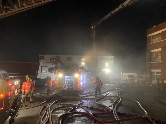 ‪A blaze involving a number of buildings on an industrial estate on Croft Street, Hyde‬