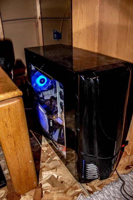 NZXT Apollo with Corsair 120 millimeter case fans in blue LED