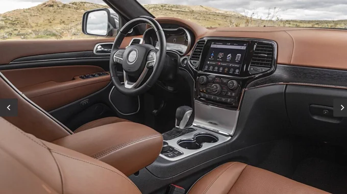 Jeep Summit 2020 Interior