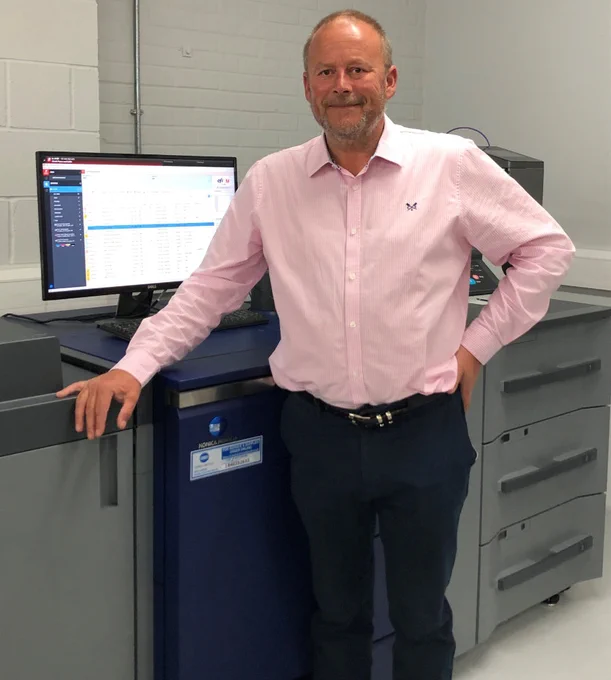 Konica Minolta Business Solutions (UK) Ltd announces that Service Graphics Southern Mail (part of the Paragon Group) has become the first UK customer to receive its new AccurioPress C7100 digital colour press. Service Graphics Southern Mail is using the AccurioPress C7100 as a key addition within its new Taunton-based direct mail facility.