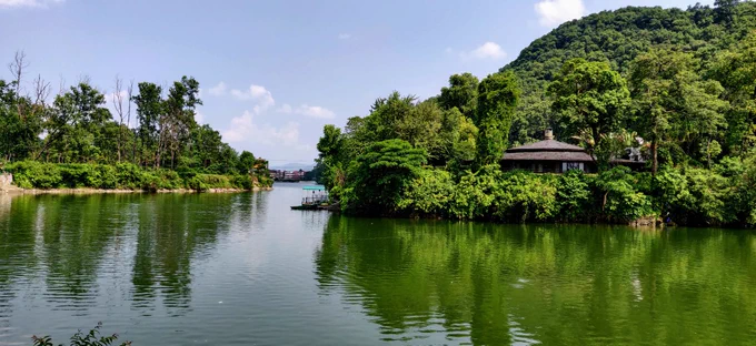 Phewa lake