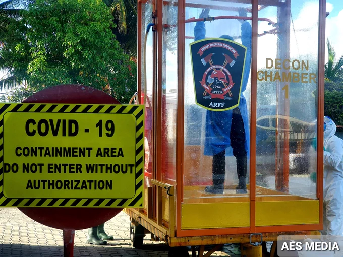 Seaplane crew decontamination