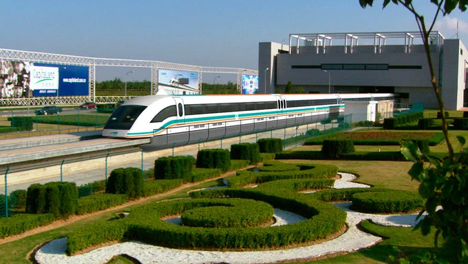 Transrapid Shanghai Maglev Train leaving Shanghai Airport Station