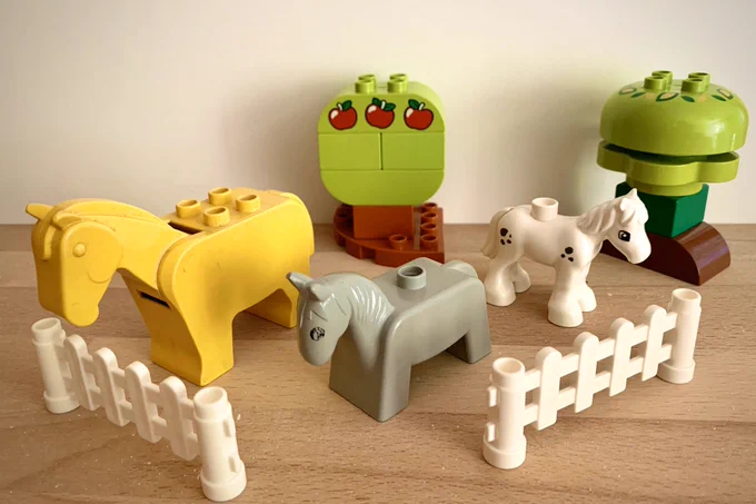 Yellow Duplo horse (1984), gray Duplo horse (1979) and white Duplo horse (2010)