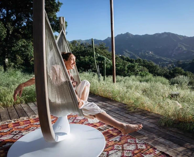 In episode 62 of the Disruptors for GOOD podcast, we speak with the founders of @hammocks - on their social enterprise journey from selling hammocks out of a van to getting a $1 million investment on Shark Tank - from @DanielLubetzky.
