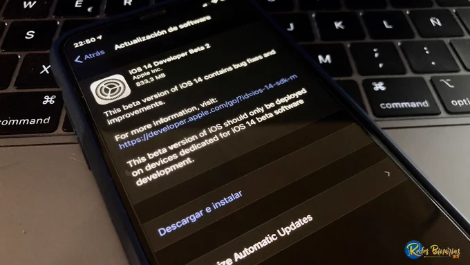 IPhoneXS actualizando a iOS14 Beta2 privada para desarrolladores