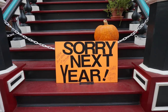 Sign with text "Sorry next year!" - Photo by Ben Shan on Unsplash