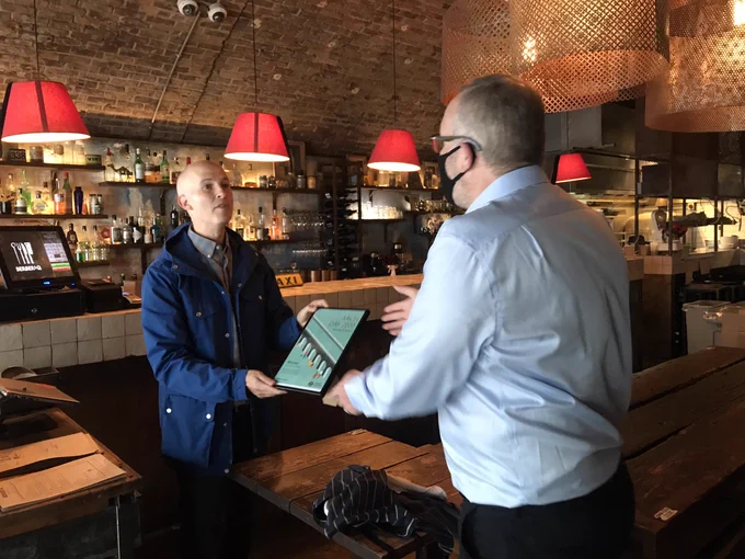 TfL giving award to rail arch business who turned to feeding NHS workers.