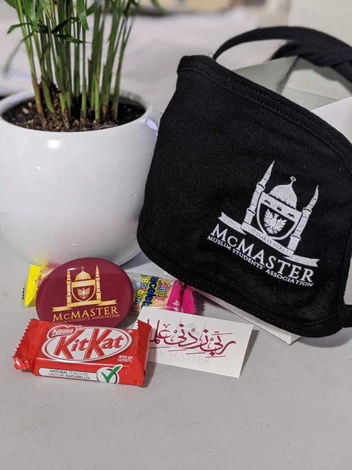 Got this cute "welcome pack" hand-delivered to me by amazing volunteers of @mcmaster Muslim student's association. I'm touched by this sweet gesture.