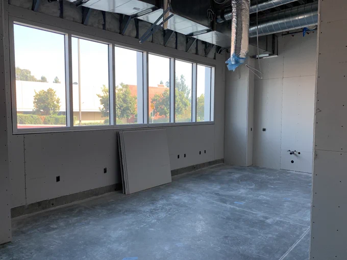 LA BioSpace private labs