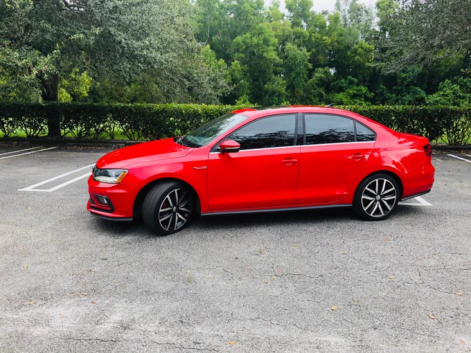 used red vehicles for sale