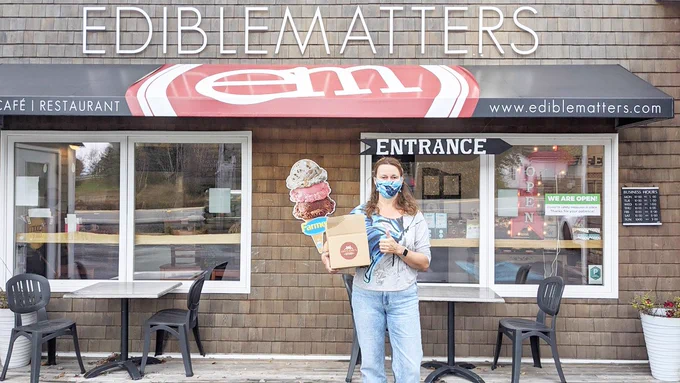 Edible Matters - where they believe in the power of food & drink to bring people together; that taking the time to break food and socialize with others is an integral part of HAPPINESS!!! 🧑🏻‍🤝‍🧑🏻 🤗 🧑🏽‍🤝‍🧑🏽 Thank you for supporting #local and including #ShivanisKitchen delicious spice blends, samosas, and ready to use sauces on your shelves!!!  Your support means so much to us!!! 💗 