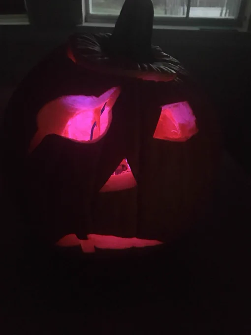 Pumpkin glowing pink with TI-RGB Array