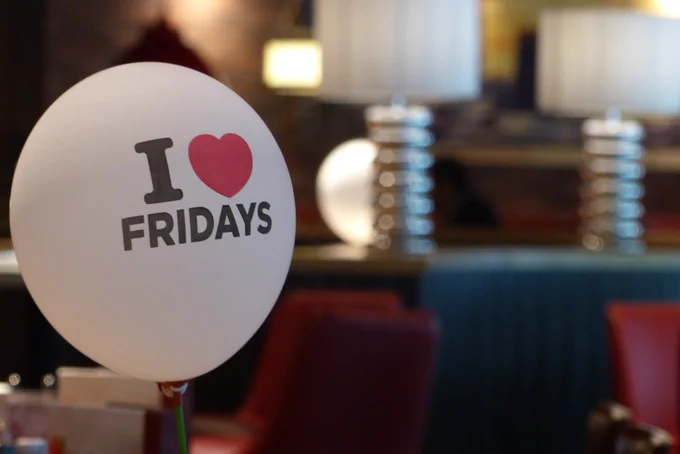 friday, balloon, restaurant
