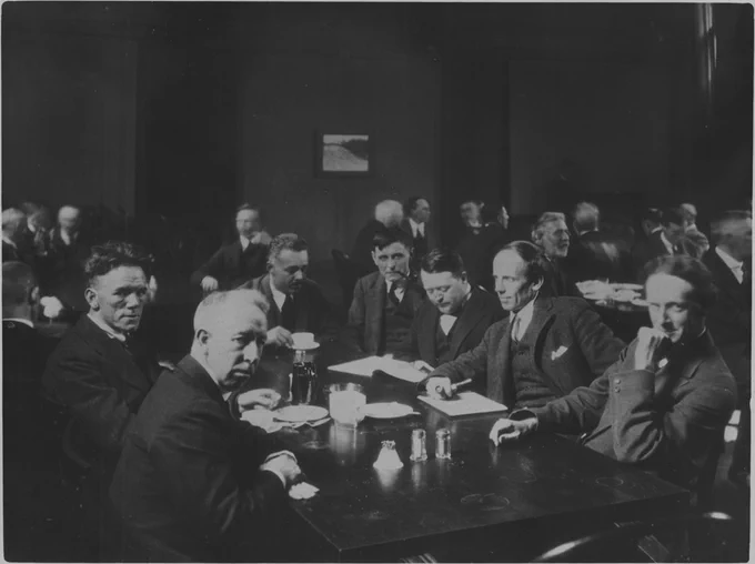 Group of Seven at a luncheon, Arts and Letters Club, Toronto, 1920 (I0007864)
