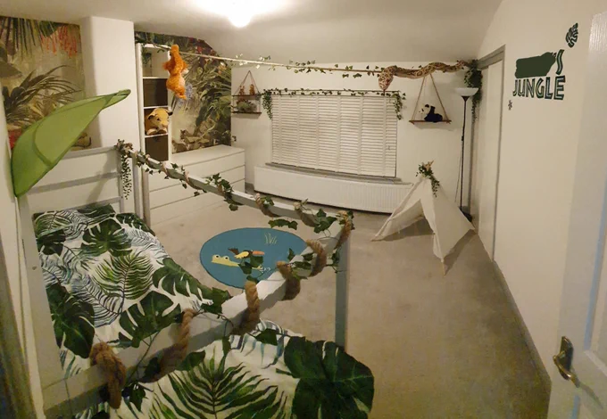 Jungle themed bedroom.