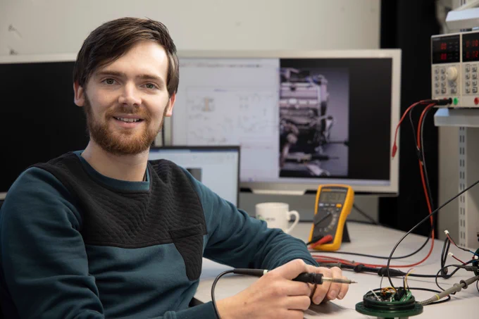 Currently, he supports the production of all electrical systems, such as electrical connections and assemblies for the PipeScanner and inline tools such as the Acquarius. Durk, welcome!