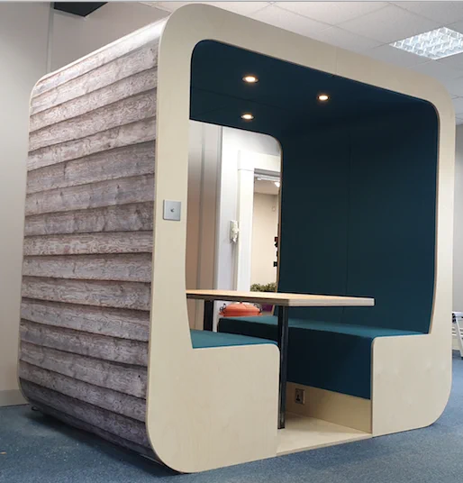 4 Person open plan meeting booth/pod