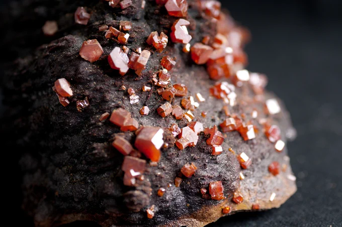 Vanadium is a critical component of our infrastructure — buildings, bridges, cranes, pipelines, rail cars, ships, truck bodies, and much more. Learn why we are advocating for a more steady source of the highest-purity vanadium pentoxide (V205), right here in the U.S.