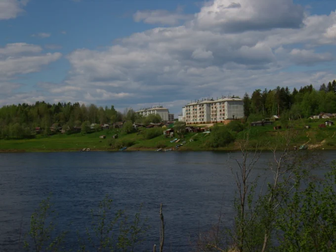 A photo of the Onega River at Severoonezhsk, Russia.