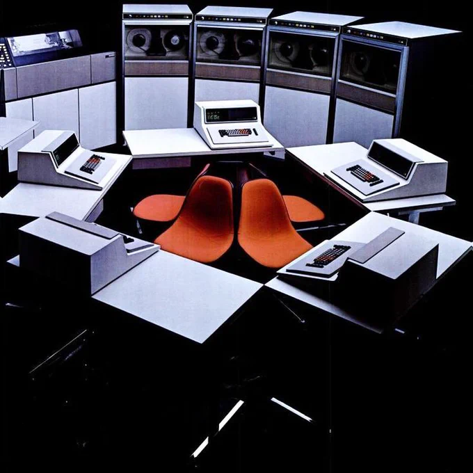 http://thevaultoftheatomicspaceage.tumblr.com/post/140566864550