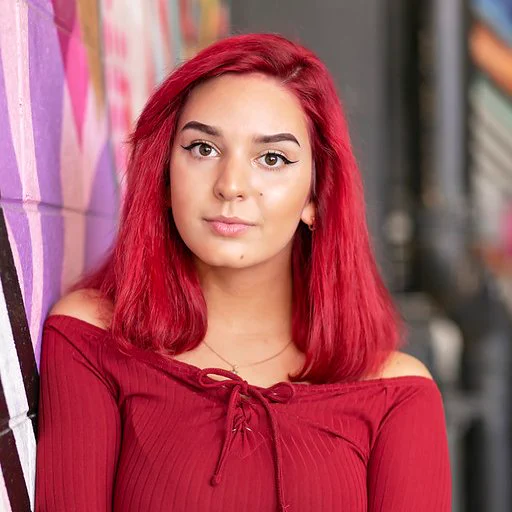 Photo of Madison Ganzak, credit Jennifer Deckert Photography