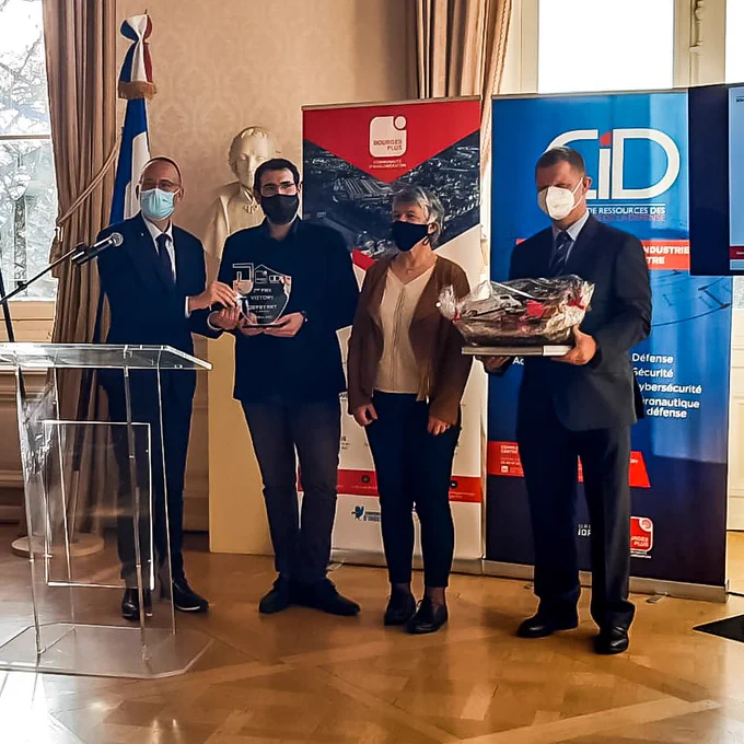 Vistory lauréats du concours DefStart à Bourges avec son projet MainChain