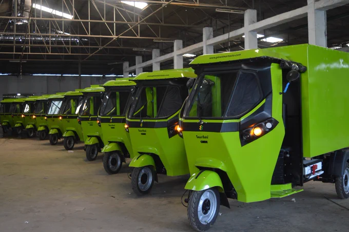 GMW SmartAuto - Electric Tuktuk