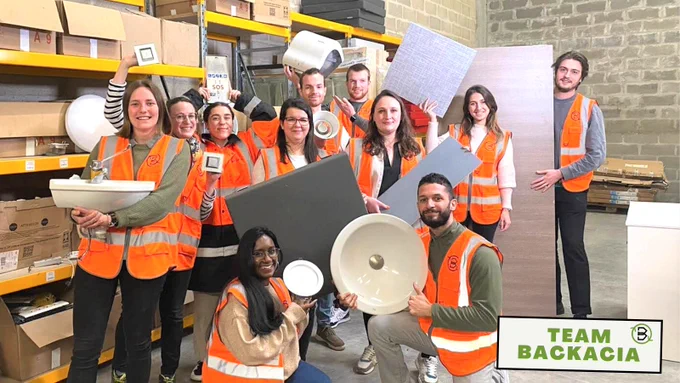 Un projet de réemploi ? En recherche d'un composant de second-oeuvre ?
📞 Contactez-nous au 06 63 20 75 75 ou sur 📧 contact@backacia.com 