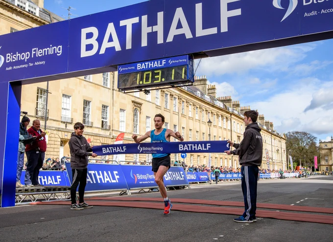 Chris Thompson Winning the 2019 Bath Half