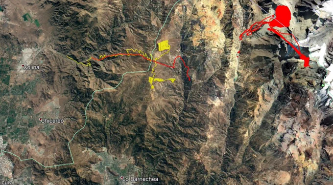En Amarillo: Partes y acciones del Parque Solar Cordillera
En Rojo:  Proyecto Los Bronces Integrado