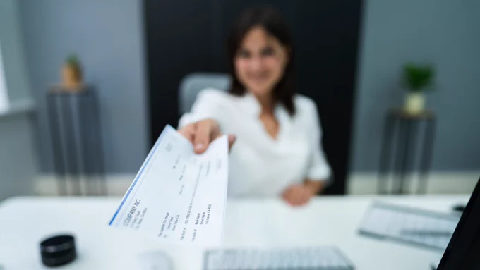 Sirenum Pay: The UK's first end-to-end rostering to payslip solution for shift workers on Salesforce